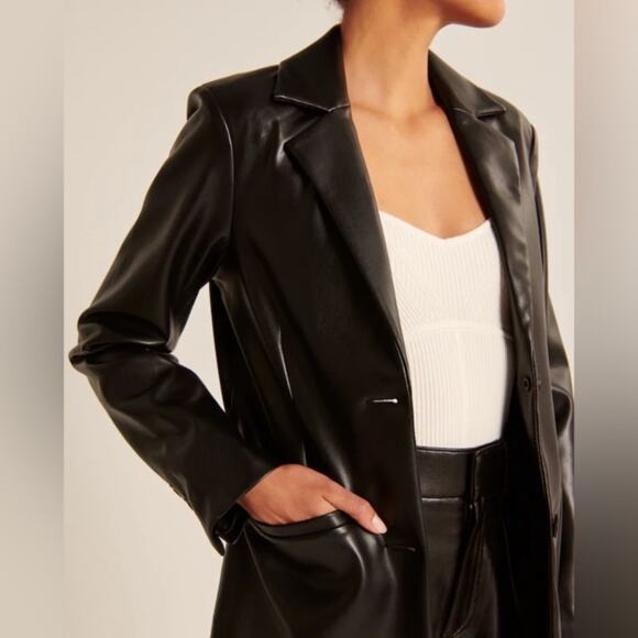 Abercrombie & Fitch Oversized Medium Chocolate Brown Faux Leather Blazer Jacket - Picture 3 of 10